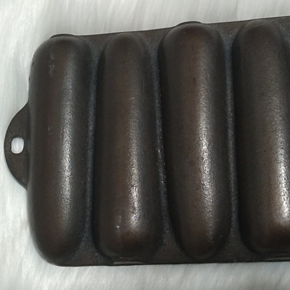 Antique Cast Iron Corn Stick Pan Made In USA 🇺🇸 - Picture 4 of 7